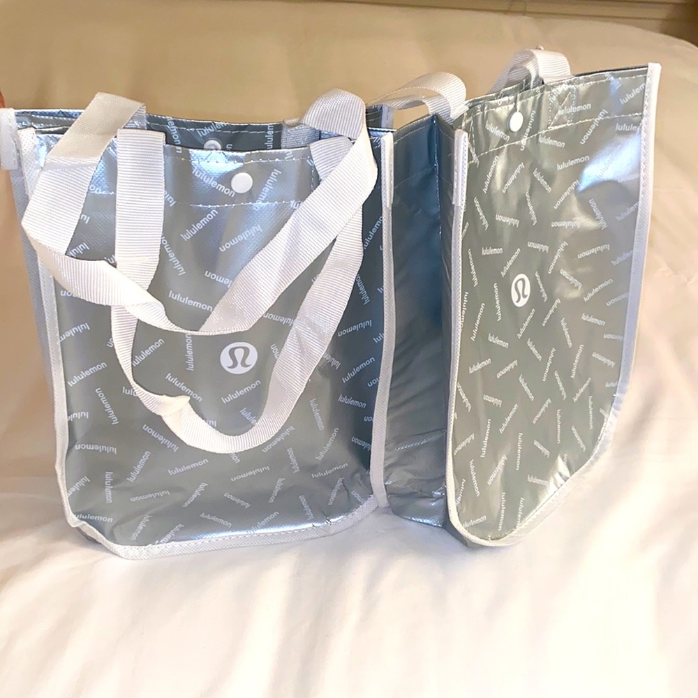 Two beautiful Lululemon bags.